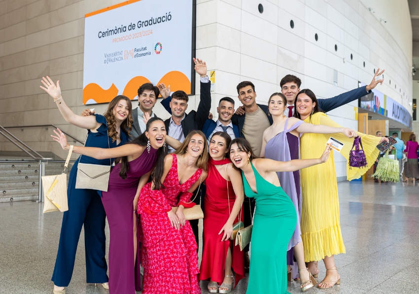Imagen del evento:Inscripción a las Ceremonias de Graduación de la Facultat d'Economia
